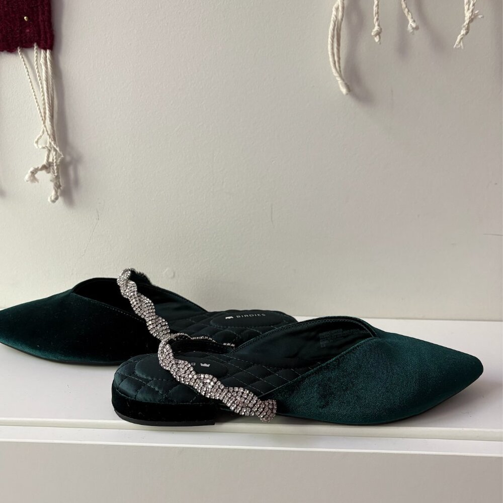Birdies The Swan Flats in  Emerald Crystal Bracelet